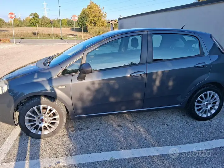 Fiat Punto 2014 photo 3