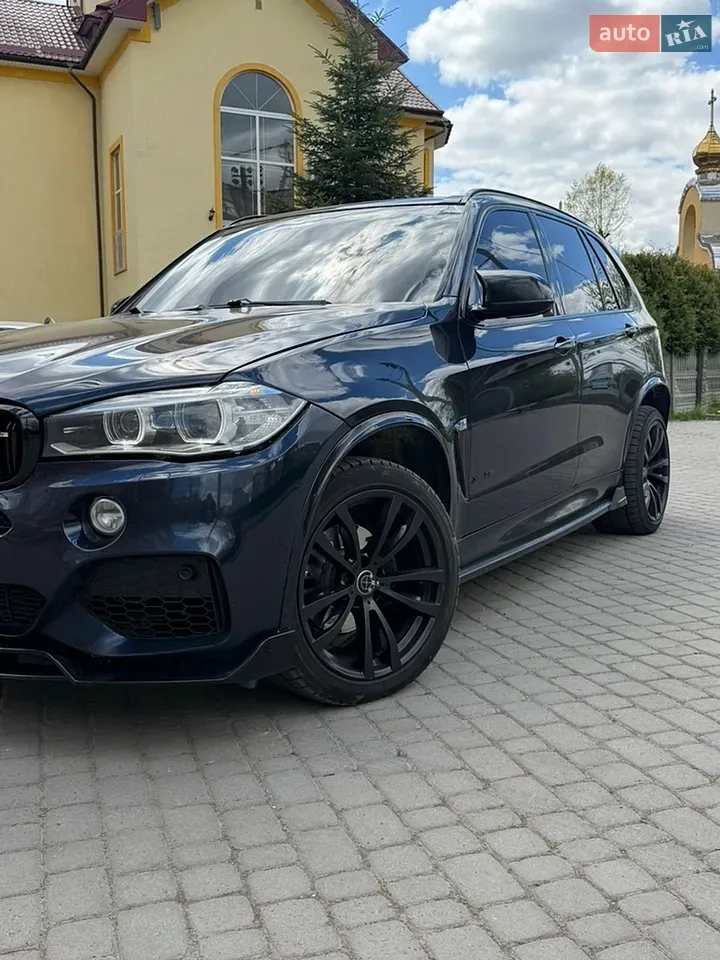 BMW X5 2015 photo 2