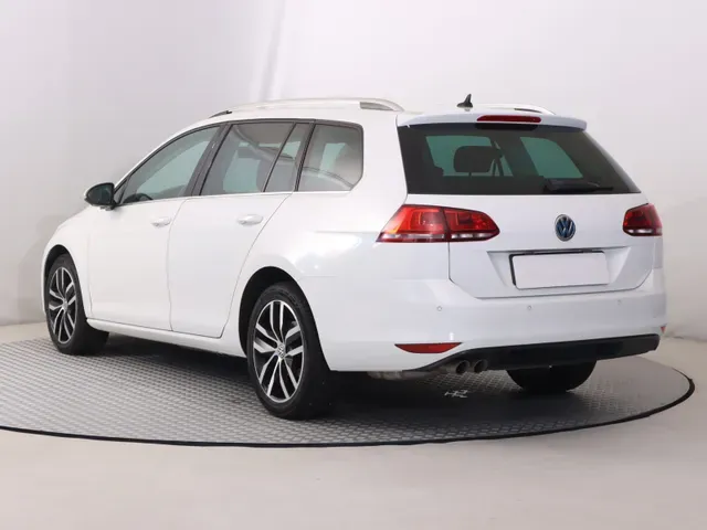 Volkswagen Golf Variant 2016 photo 3