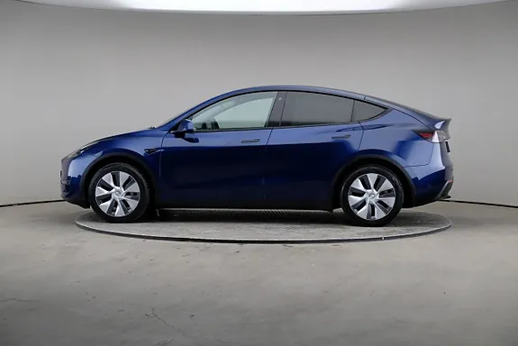 Tesla Model Y 2023 photo 4