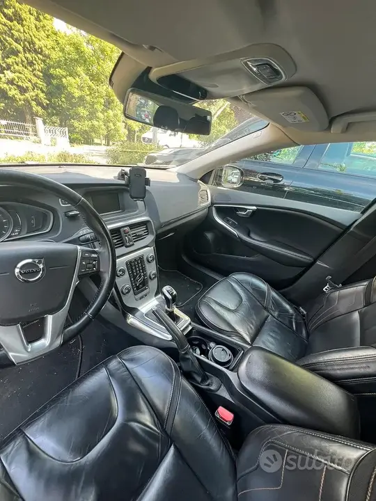 Volvo V40 2016 photo 3