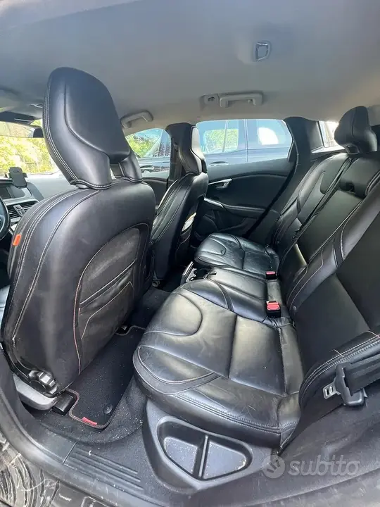 Volvo V40 2016 photo 5