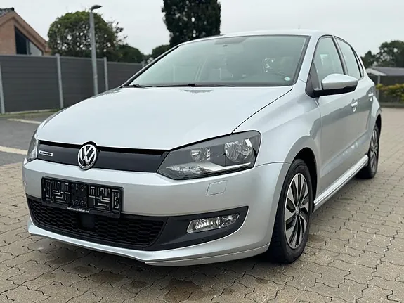 Volkswagen Polo 2015 photo 4