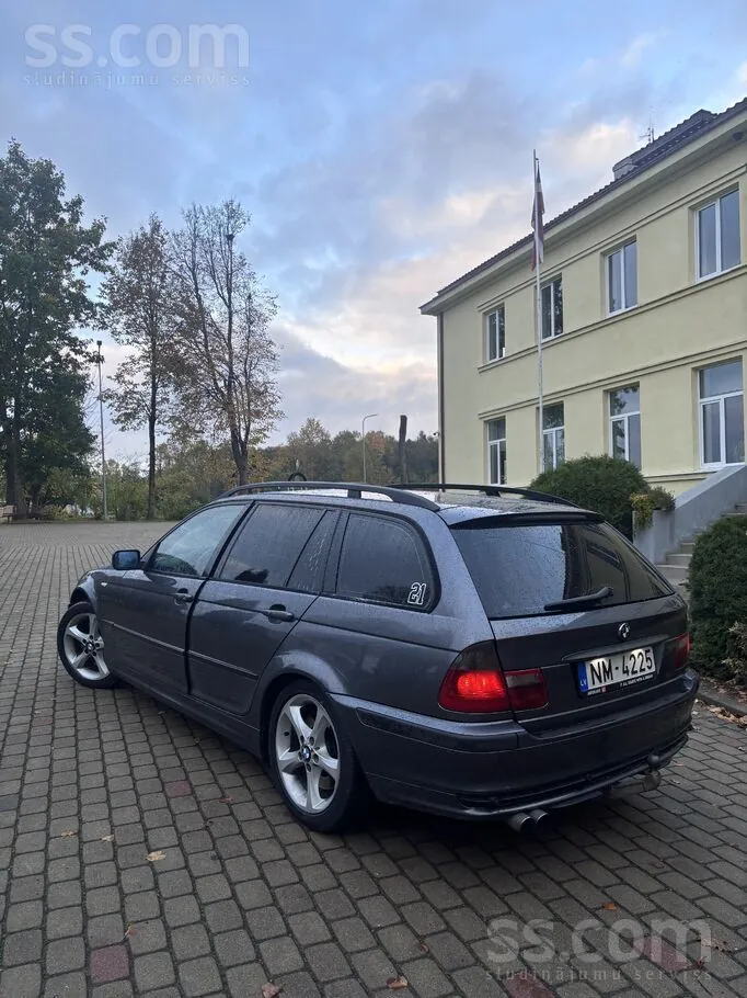 BMW 330D 2002 photo 3