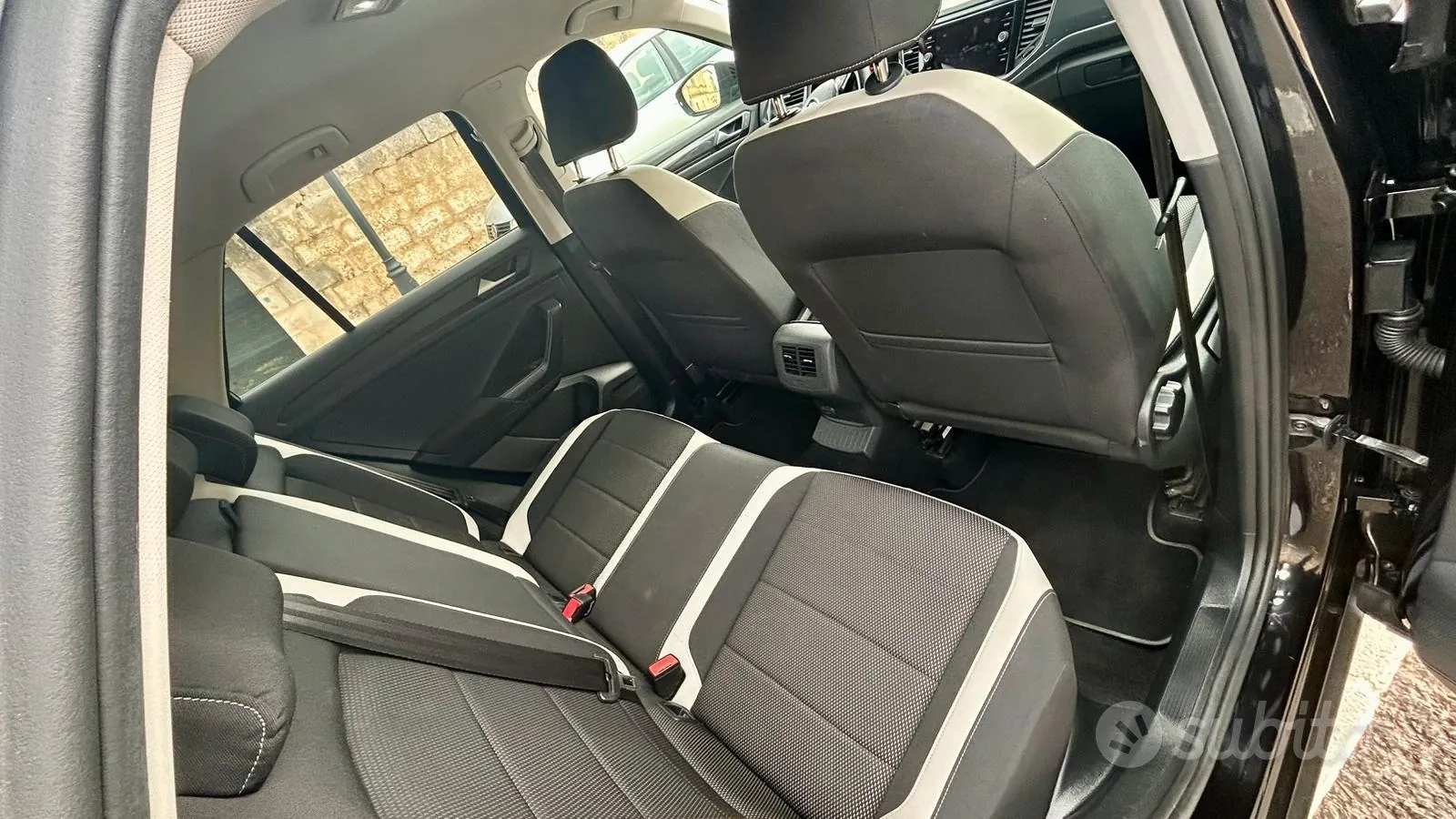 Volkswagen T-Roc 2019 photo 4