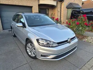 Volkswagen Golf Variant 2018 photo 2