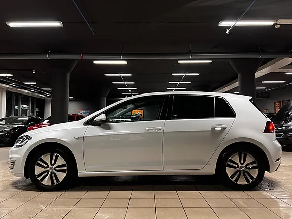Volkswagen E-Golf 2020 photo 2