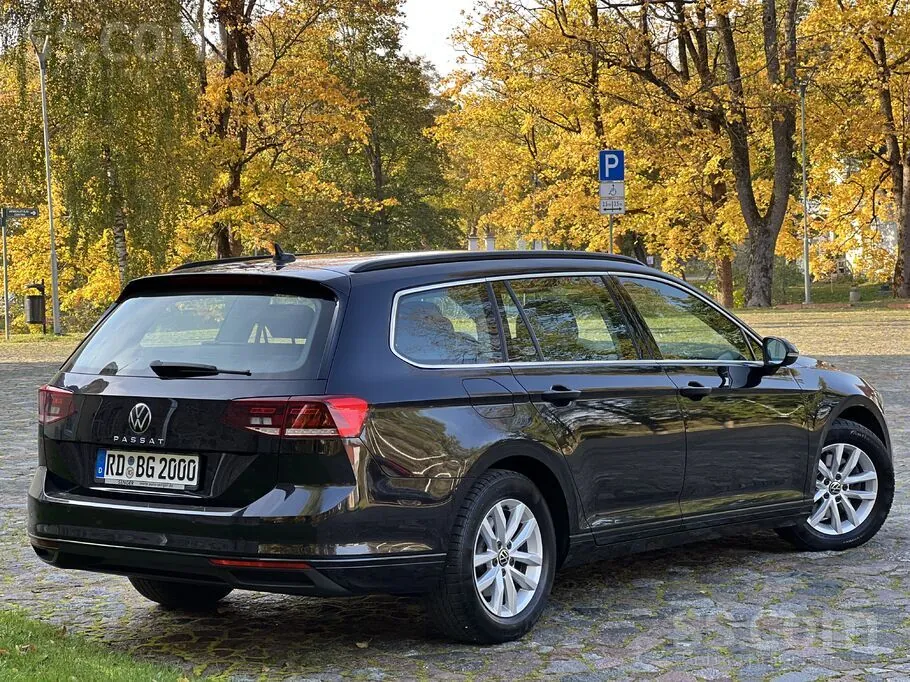 Volkswagen Passat 2022 photo 3