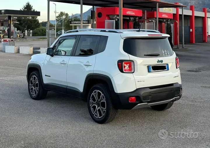 Jeep Renegade 2016 photo 4
