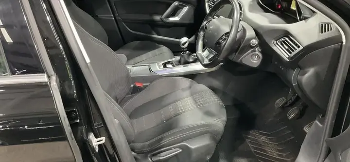 Peugeot 308 2017 photo 5