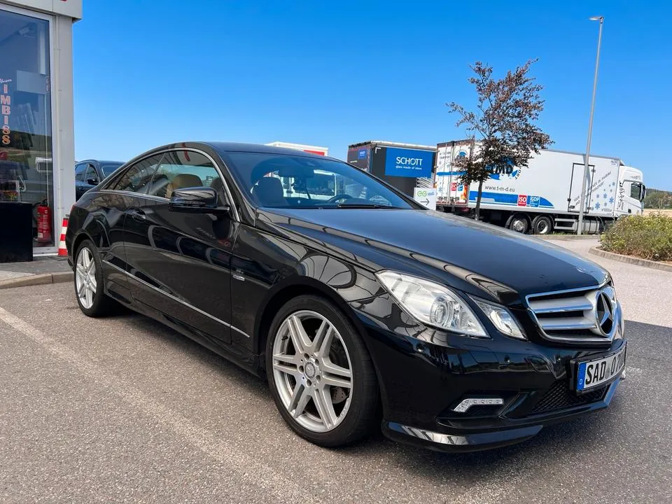 Mercedes-Benz E220 Cdi