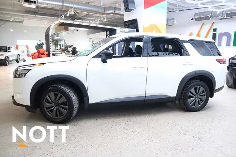Nissan Pathfinder 2024 photo 2