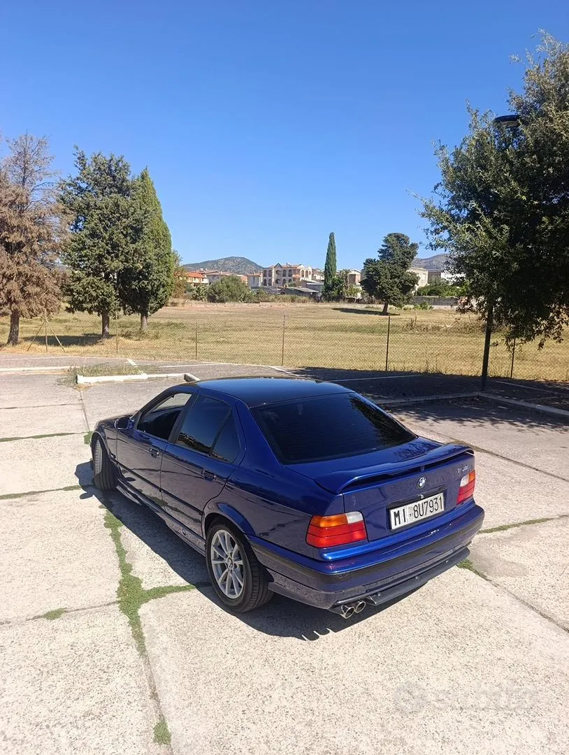 BMW E36 1991 photo 4