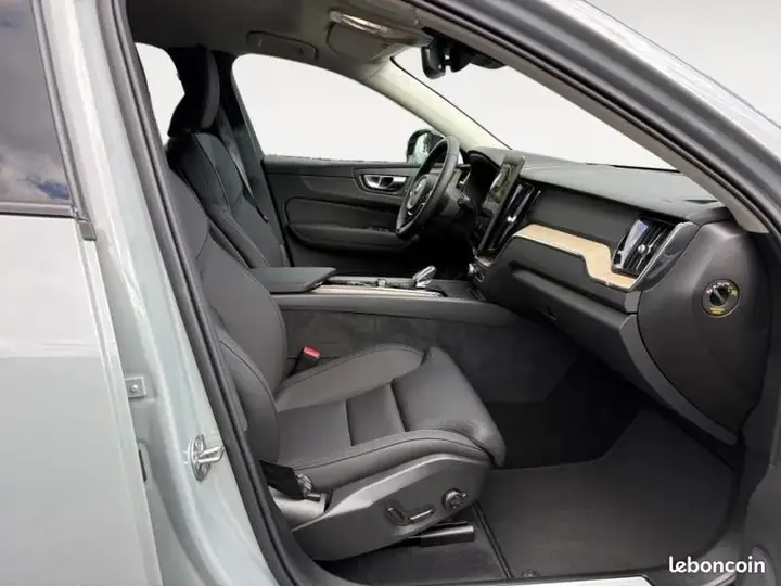 Volvo Xc60 2026 photo 5