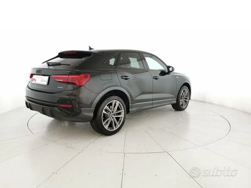 Audi Q3 2025 photo 3
