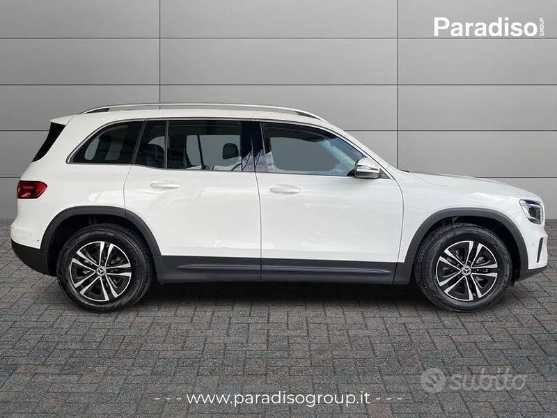 Mercedes-Benz Glb 2025 photo 5