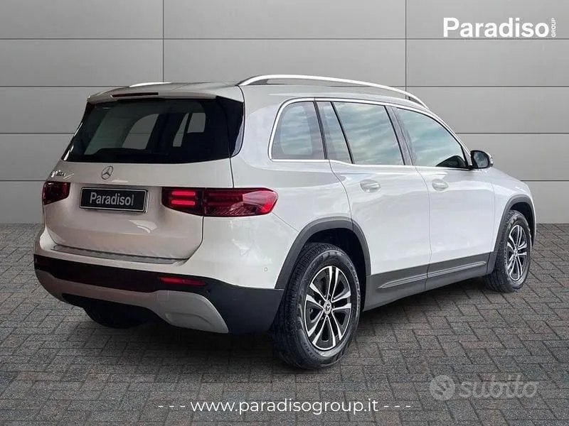 Mercedes-Benz Glb 2025 photo 2