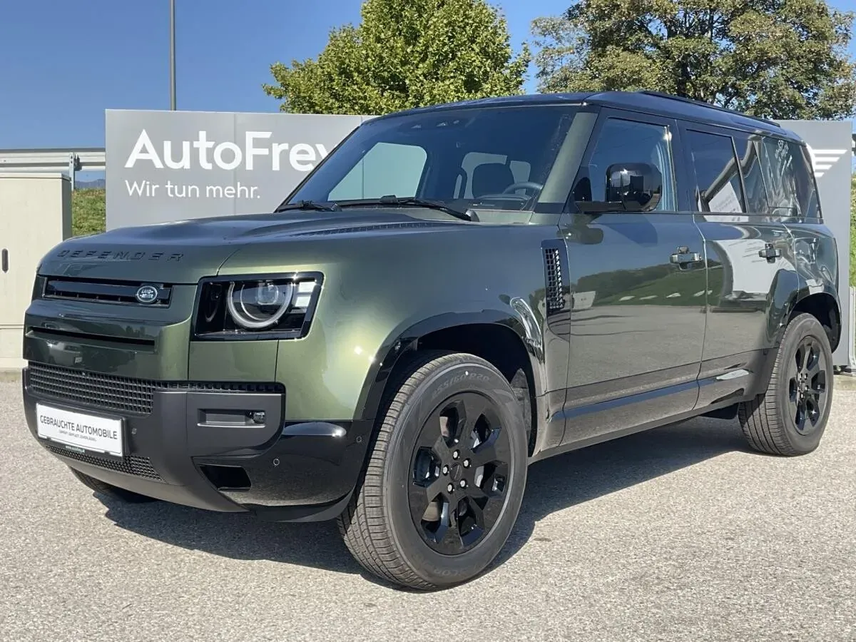 Land Rover Defender