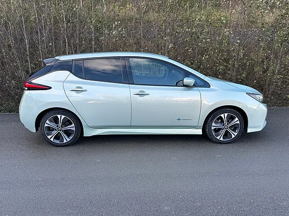Nissan Leaf 2018 photo 5
