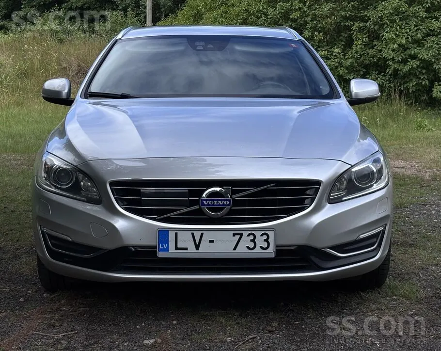Volvo V60 2014 photo 2