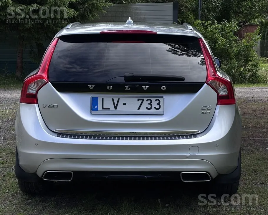 Volvo V60 2014 photo 5