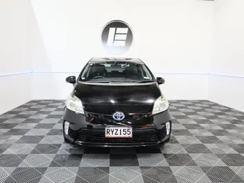Toyota Prius 2014 photo 3