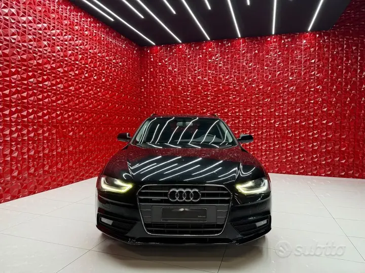 Audi A4 2014 photo 2