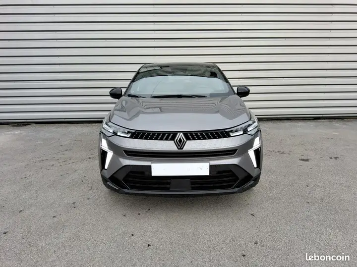 Renault Captur 2026 photo 2