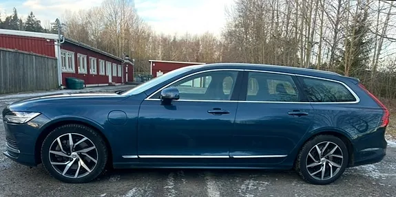 Volvo V90 2023 photo 2