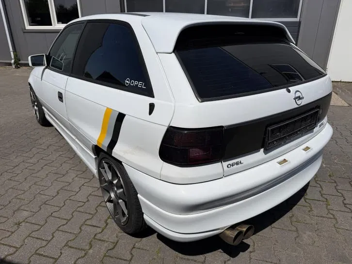 Opel Astra 1994 photo 3