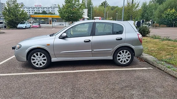 Nissan Almera 2002 photo 3