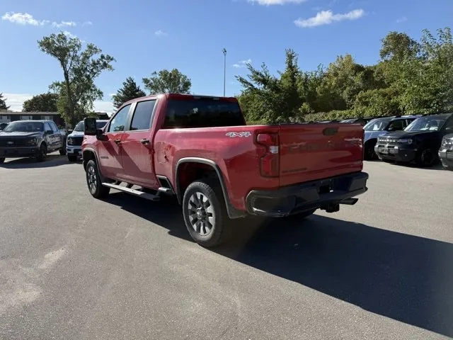 Chevrolet Silverado 2500Hd 2023 photo 4