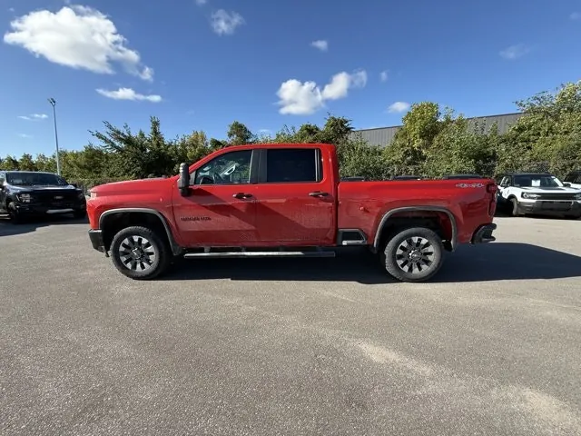 Chevrolet Silverado 2500Hd 2023 photo 3
