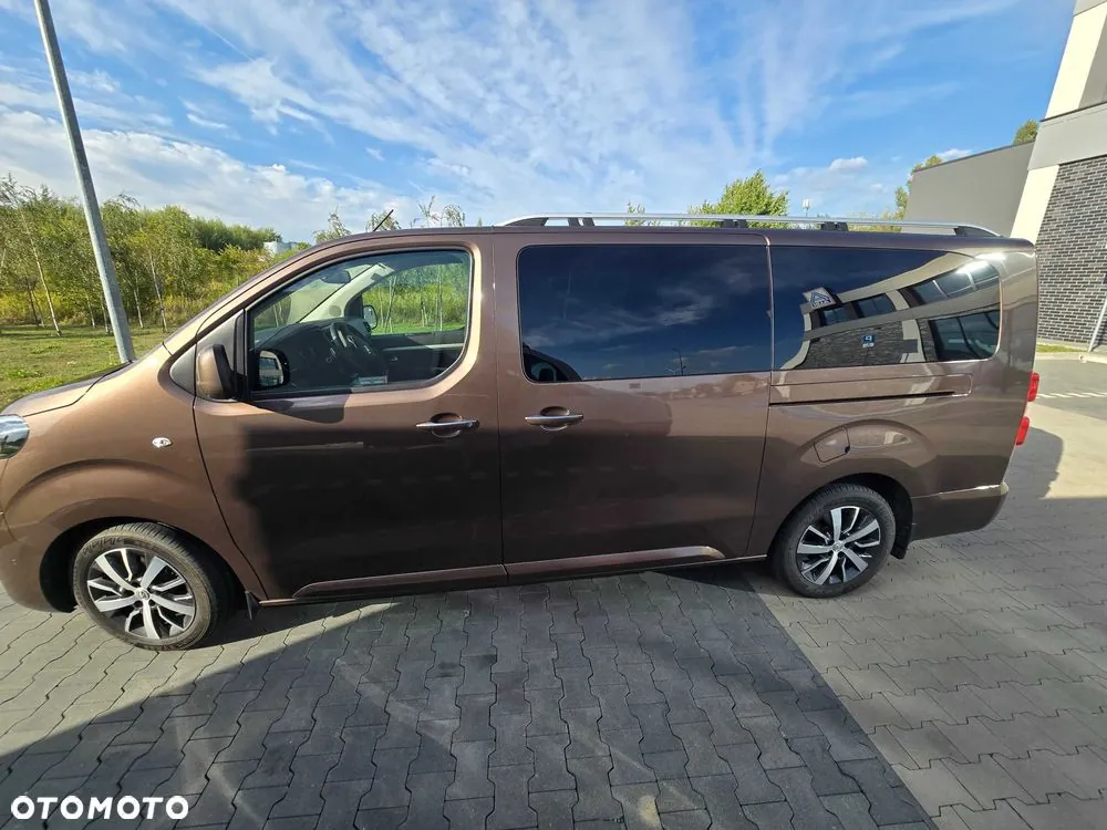Toyota Proace Verso 2023 photo 3