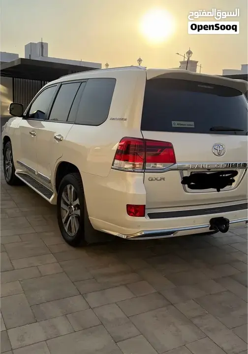 Toyota Land Cruiser Gxr 2017 photo 3