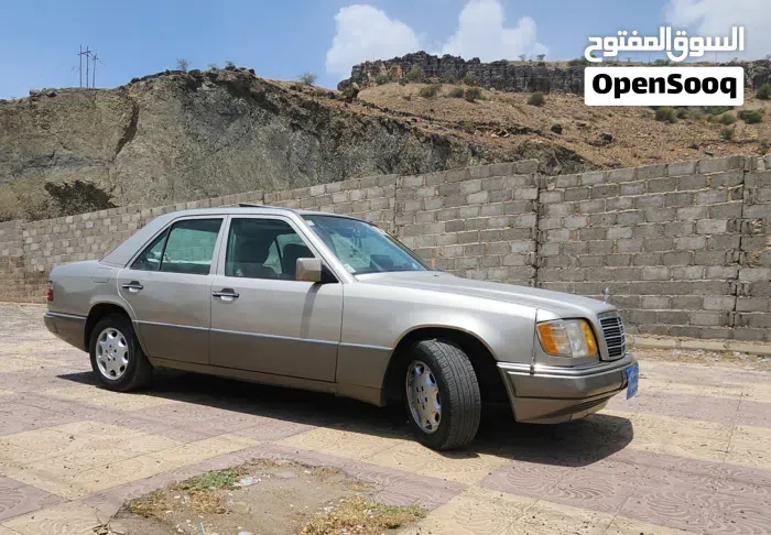 Mercedes-Benz E-Class 1995 photo 3