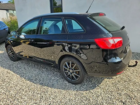Seat Ibiza 2016 photo 3