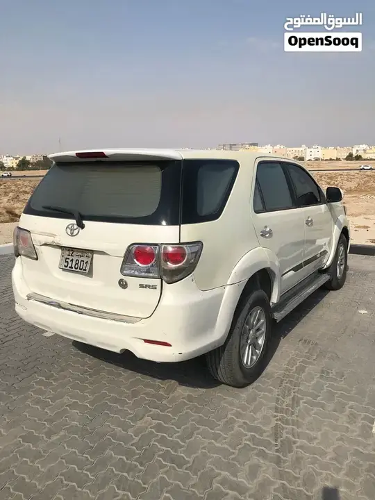 Toyota Fortuner 2013 photo 2