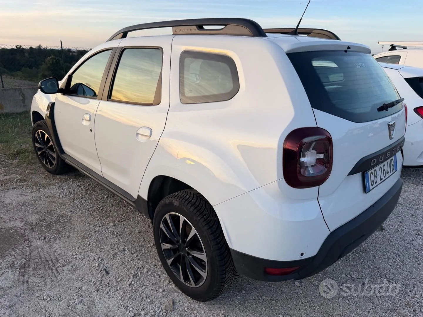 Dacia Duster 2018 photo 2