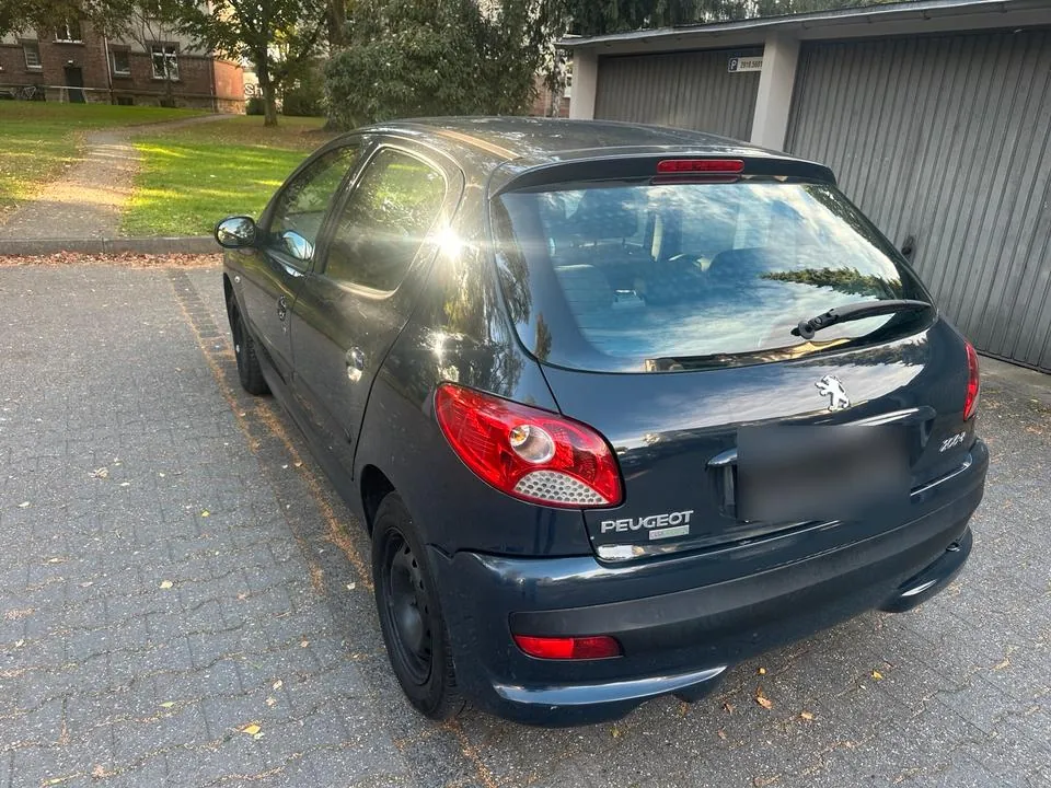 Peugeot 206