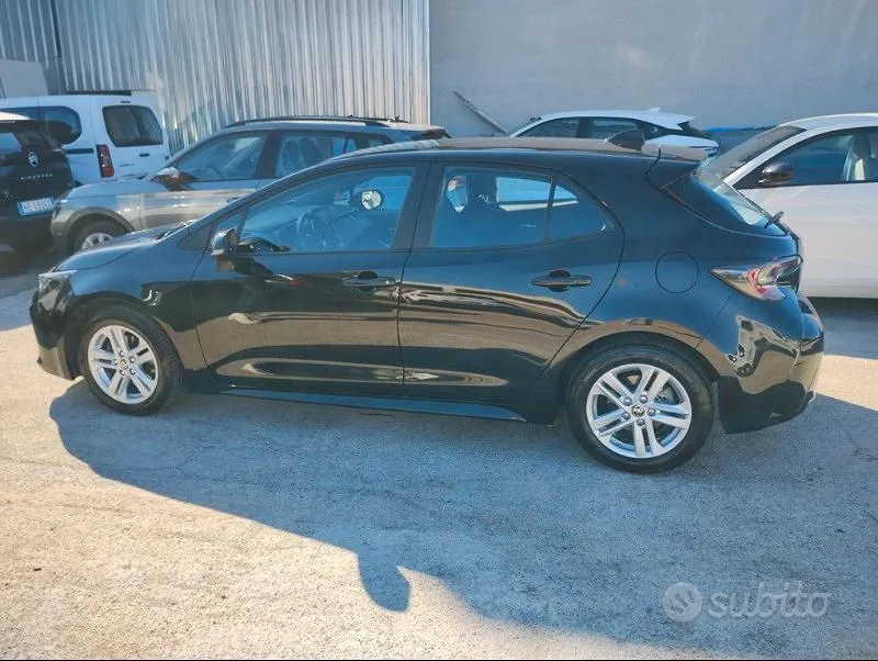 Toyota Corolla 2022 photo 2