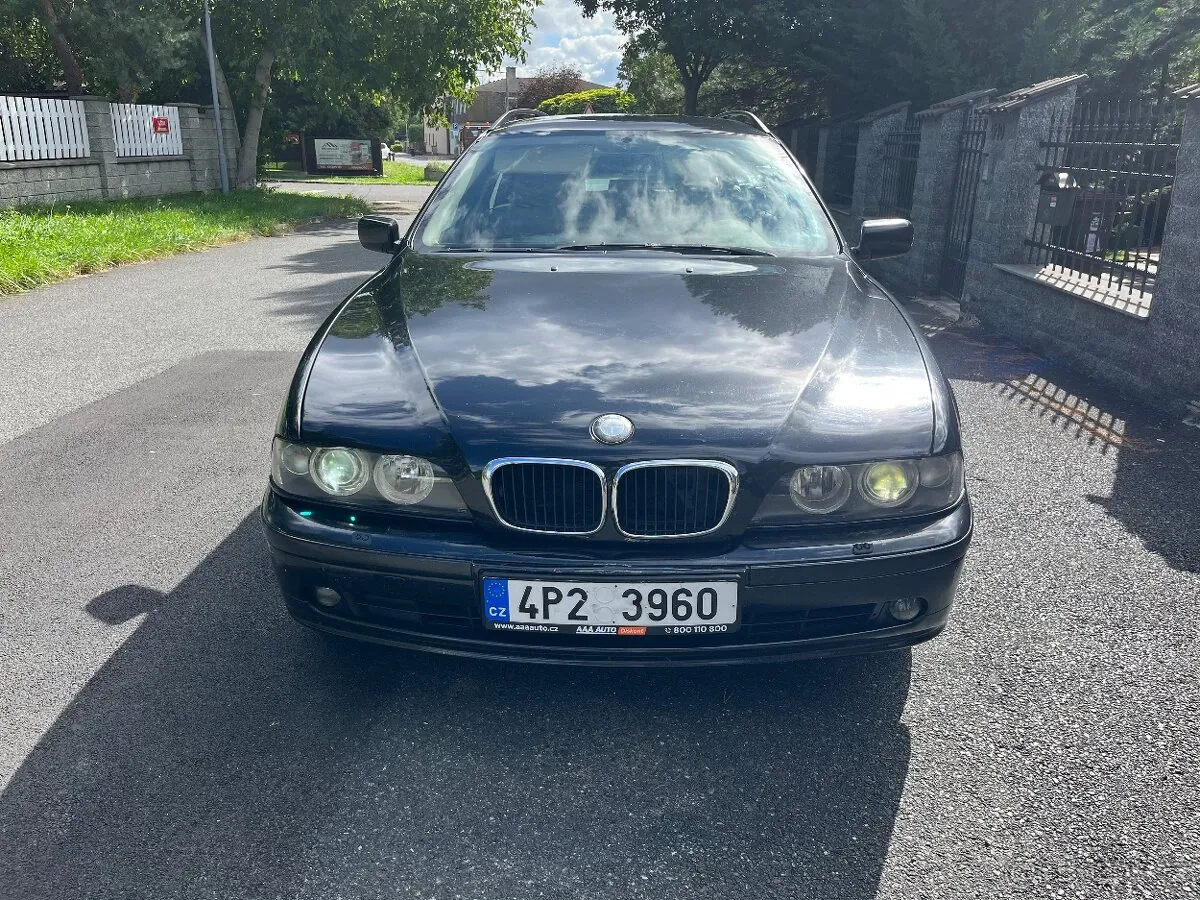 BMW 5 E39 photo 2