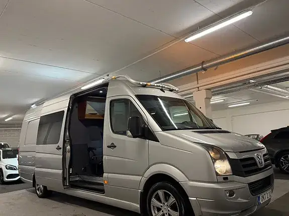 Volkswagen Crafter 35 2015 photo 2