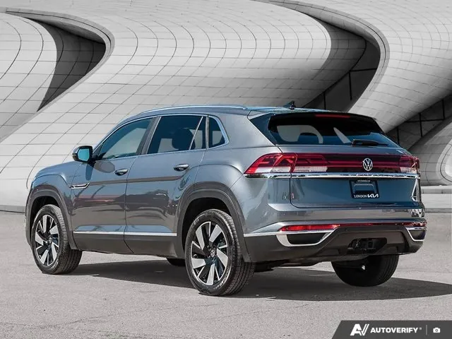 Volkswagen Atlas Cross Sport 2024 photo 3