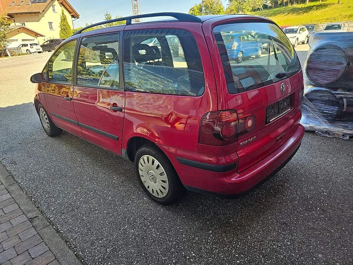 Volkswagen Sharan 2009 photo 3