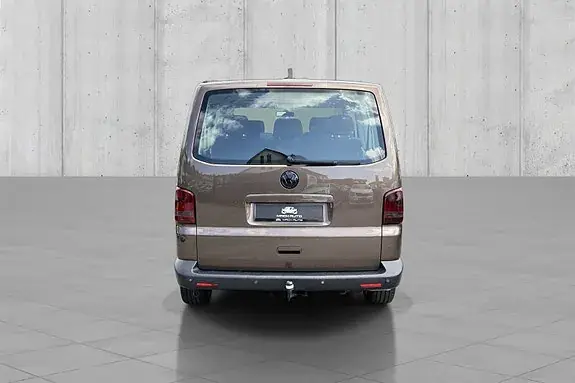 Volkswagen Caravelle 2011 photo 5