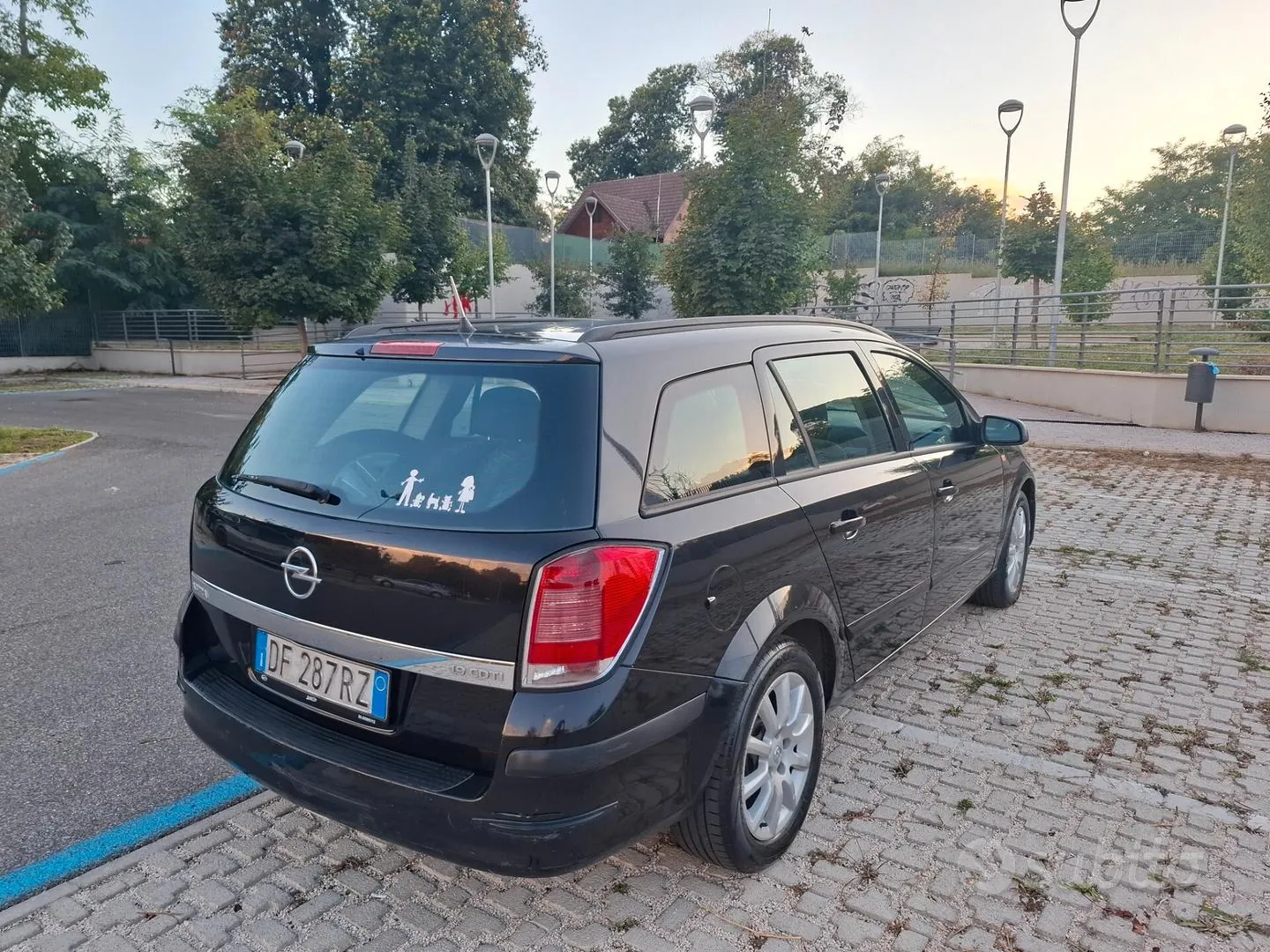 Opel Astra 2007 photo 4