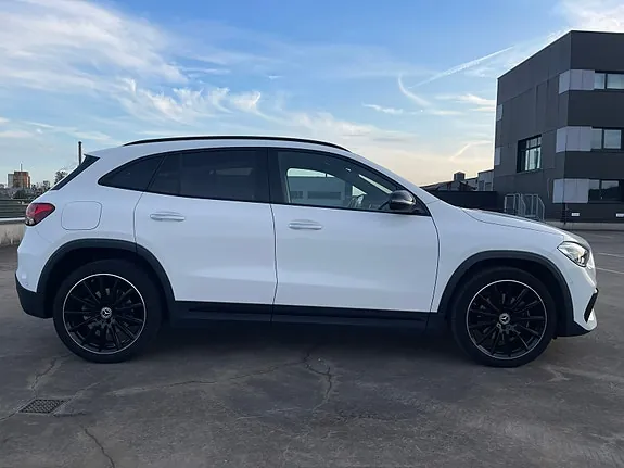 Mercedes-Benz Gla250 E 2023 photo 5
