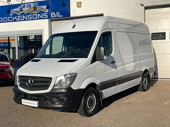 Mercedes-Benz Sprinter 211