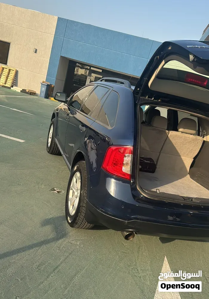 Ford Edge 2012 photo 4